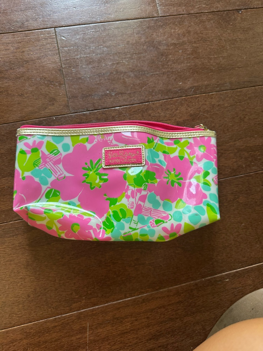 Lilly Pulitzer Estée Lauder Floral Pink Cosmetic Pouch - Designer Style